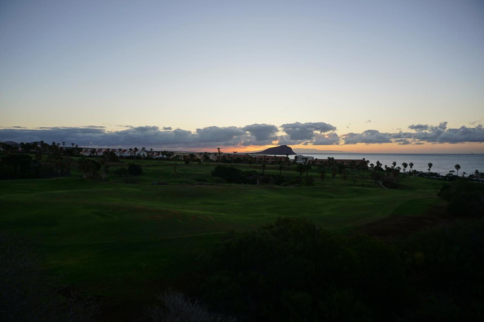 Golf Del Sur Apartment - Magnificent Panorama Of The Ocean, El Teide, And Montana Roja San Miguel de Abona Zewnętrze zdjęcie