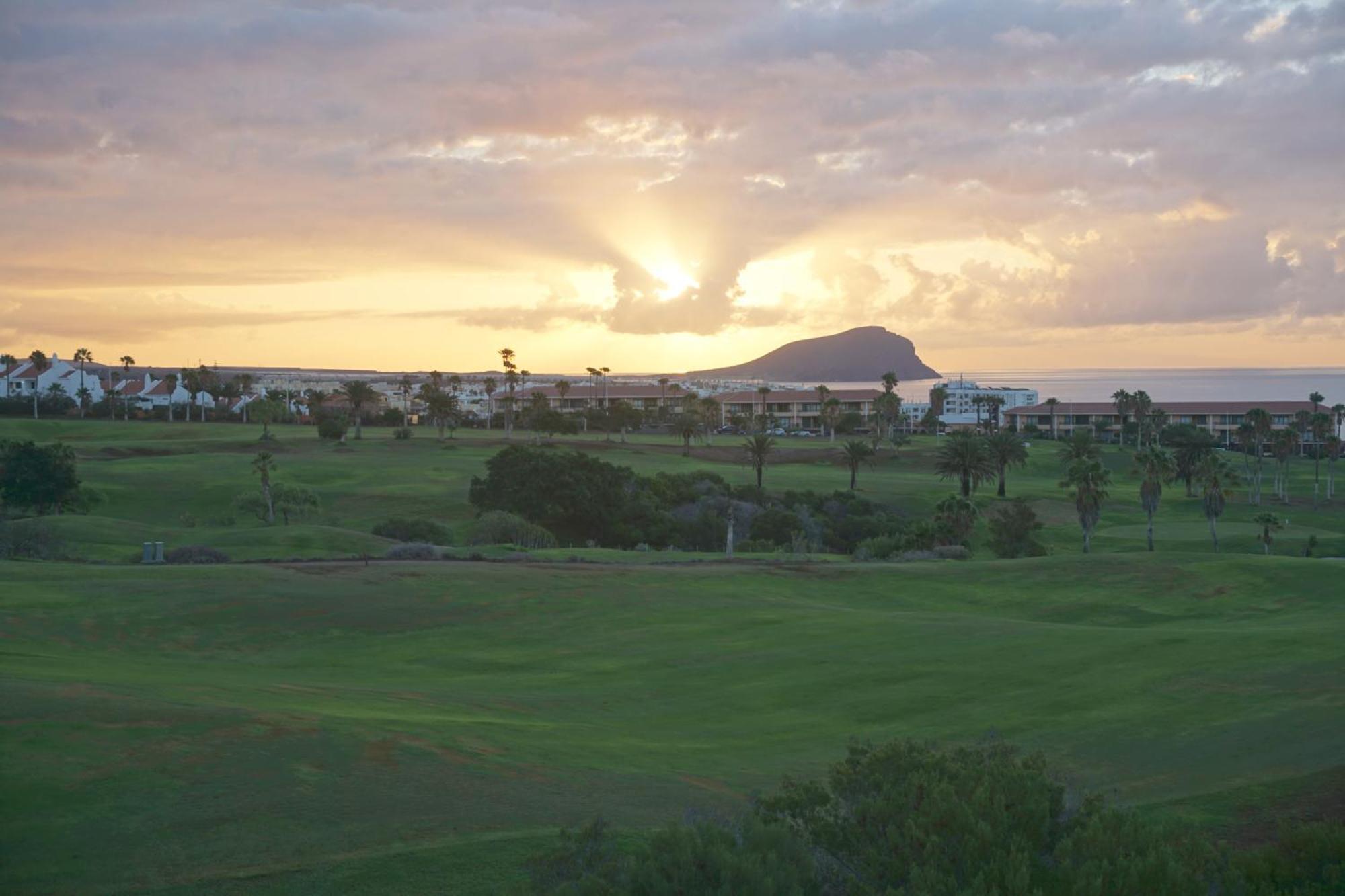 Golf Del Sur Apartment - Magnificent Panorama Of The Ocean, El Teide, And Montana Roja San Miguel de Abona Zewnętrze zdjęcie